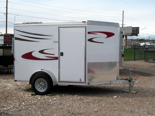 TrailerStripes2E