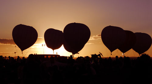 GasBalloonsSunsetE
